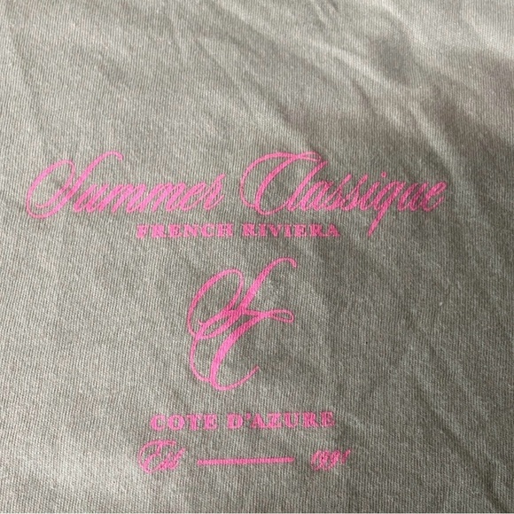 Universal Thread French Riviera Beige T-Shirt with Pink Details NWT - Picture 6 of 6